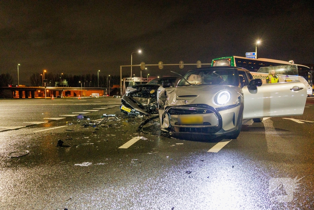 Ernstig ongeval met meerdere gewonden bij aanrijding
