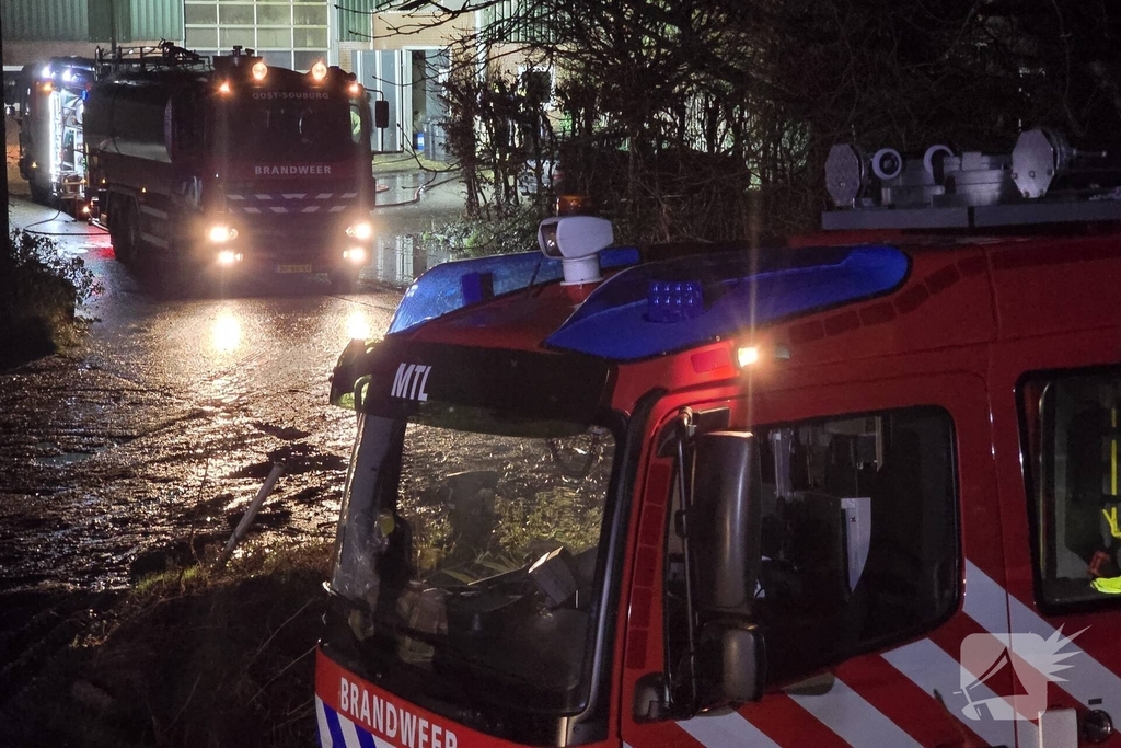 Middelbrand bij agrarisch bedrijf