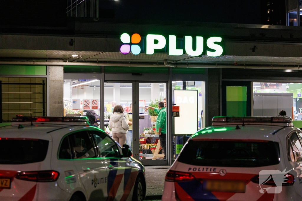 Supermarkt overvallen door gewapende mannen