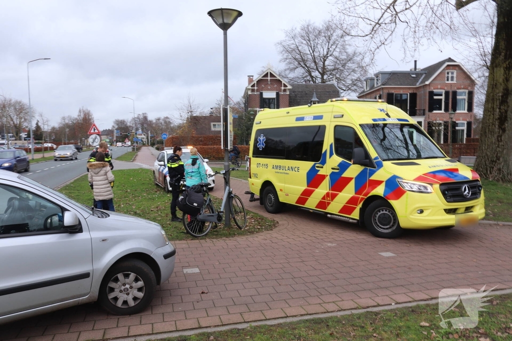 Fietser gewond bij aanrijding