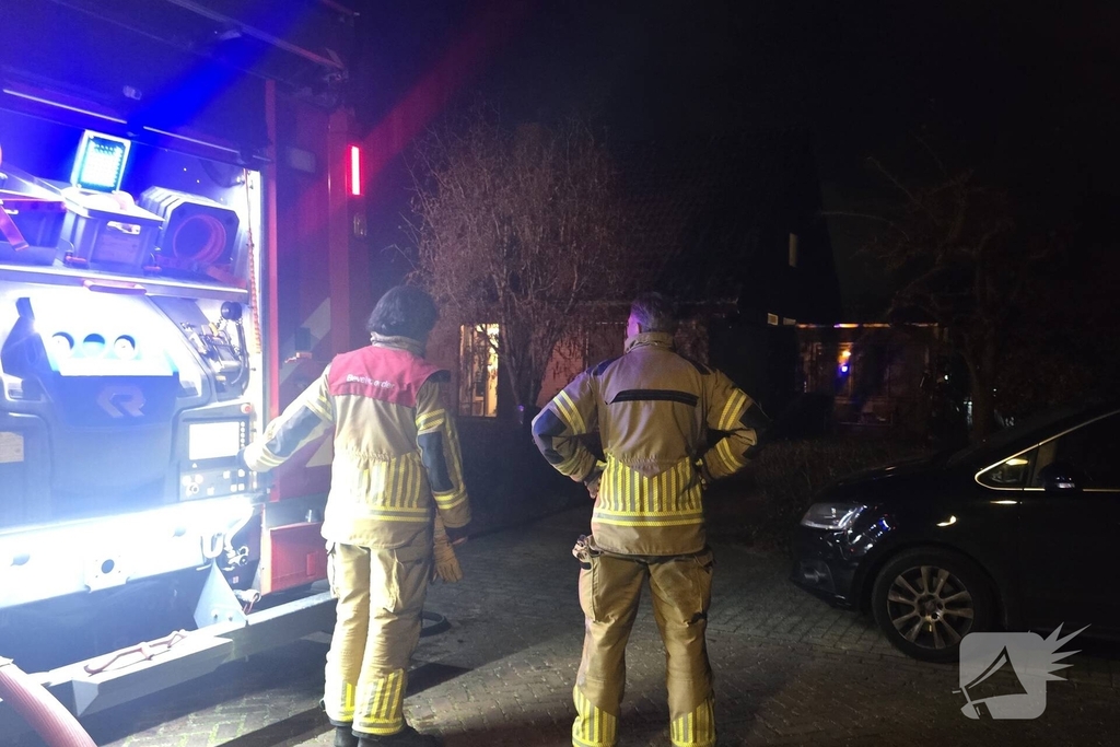 Containers afgebrand door vuurwerk