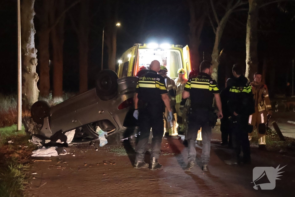 Bestuurder gewond bij eenzijdig ongeval