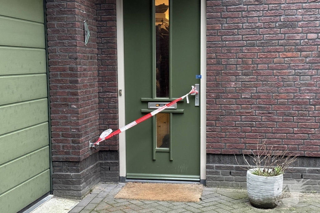 Steekincident in woning leidt tot aanhouding verdachte