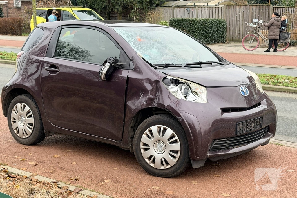 Fietsers aangereden door auto tijdens ongeval