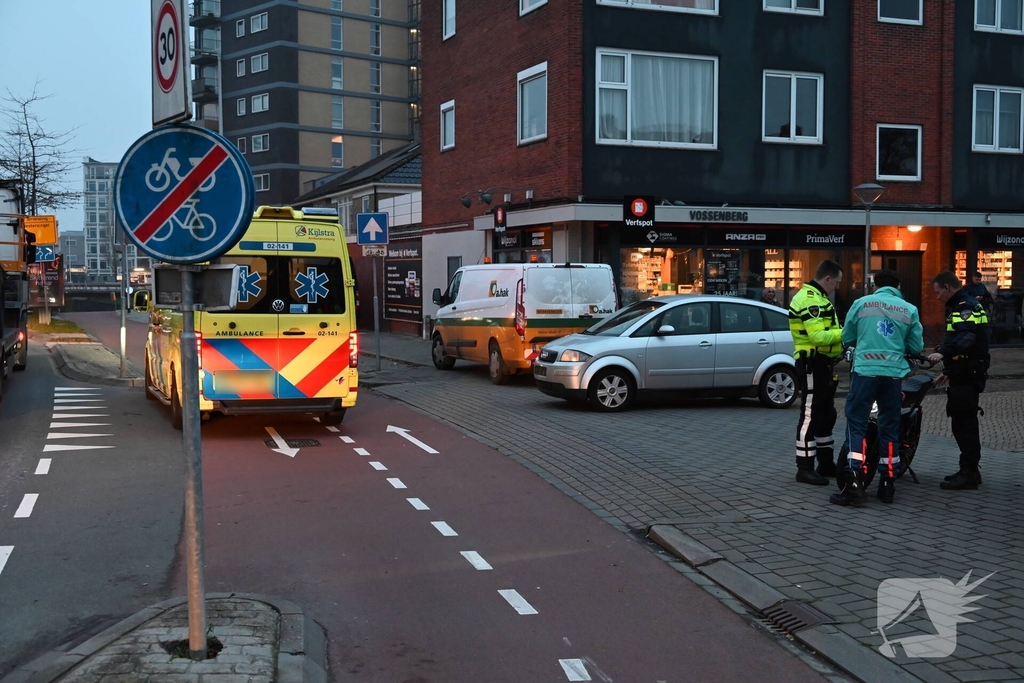 Botsing tussen fatbike en auto leidt tot gewonde