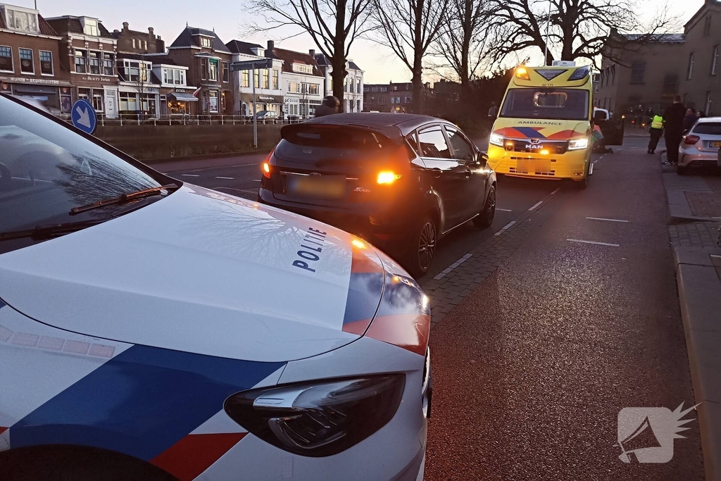 Ambulancedienst ingezet na kop-staartbotsing