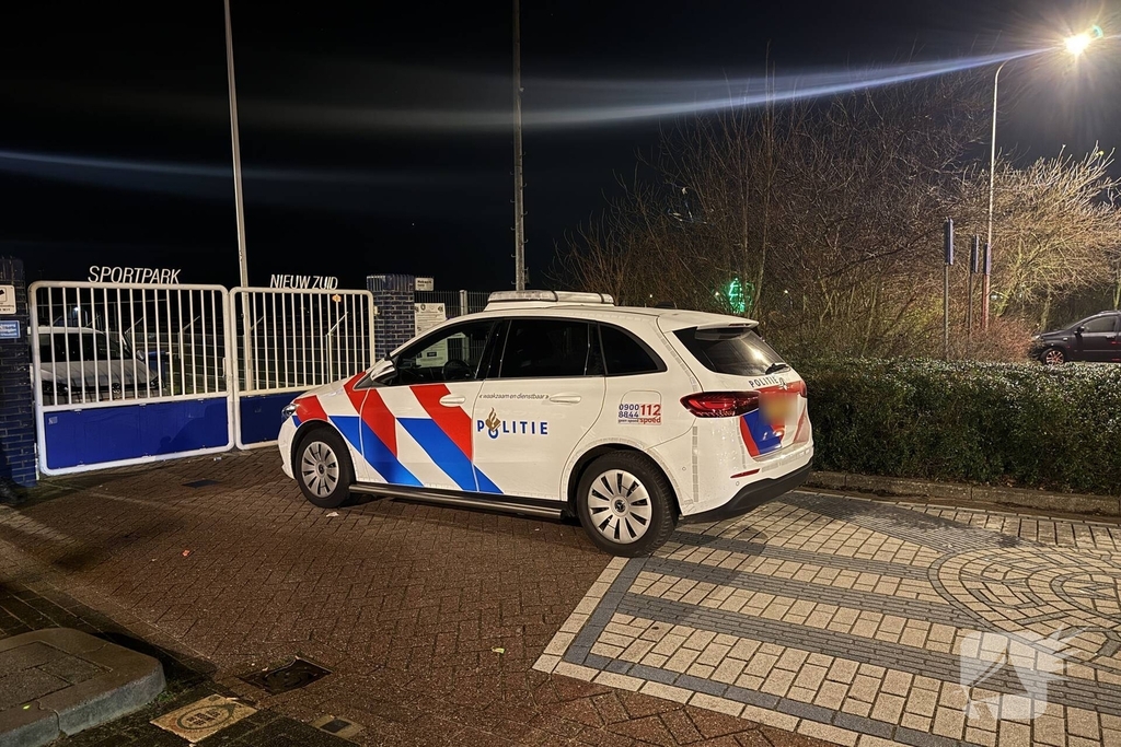 Bestuurder aangehouden na inrijden op menigte