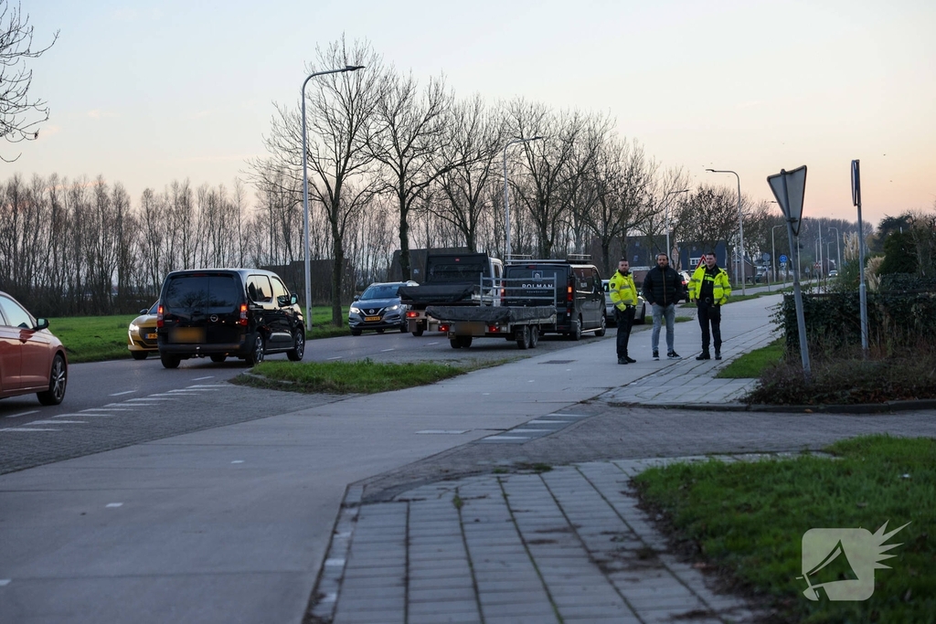 Fietser gewond na aanrijding met werkbus