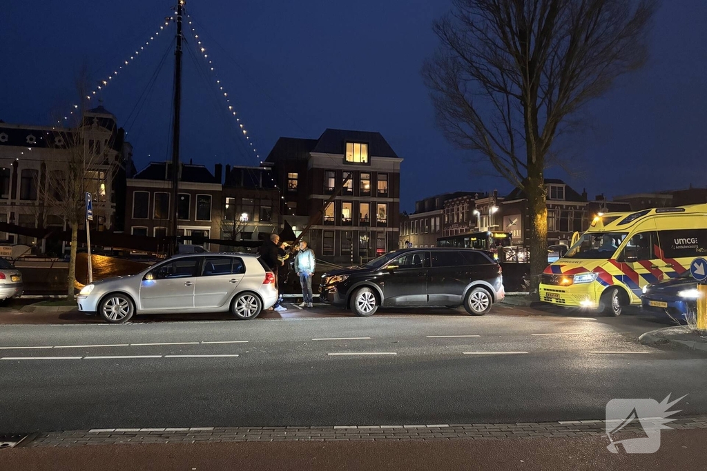 Kop-staartaanrijding leidt tot ambulance-inzet