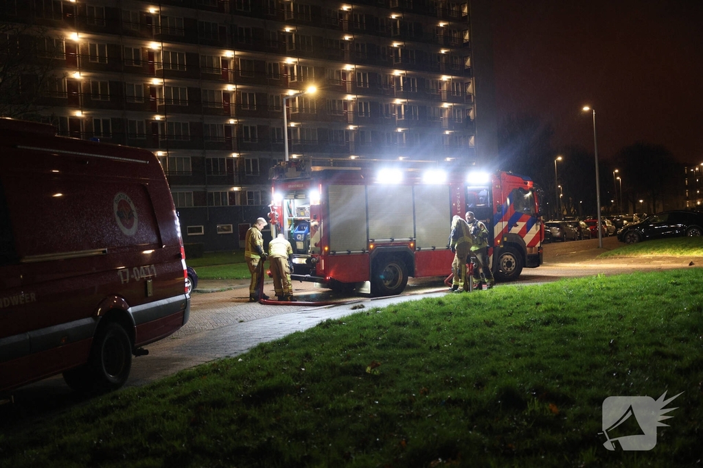 Auto's zwaar beschadigd door brand