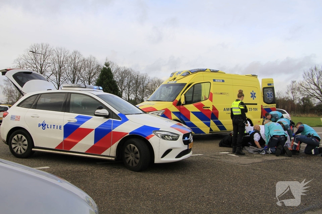 Fietser zwaar gewond bij ongeval met auto