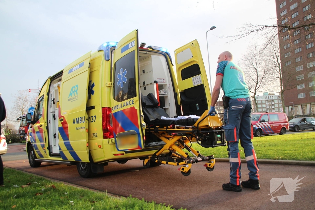 Zware aanrijding tussen twee voertuigen