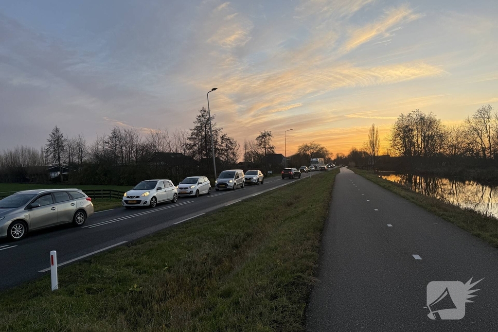 Ongeval tussen bestelbus en personenauto