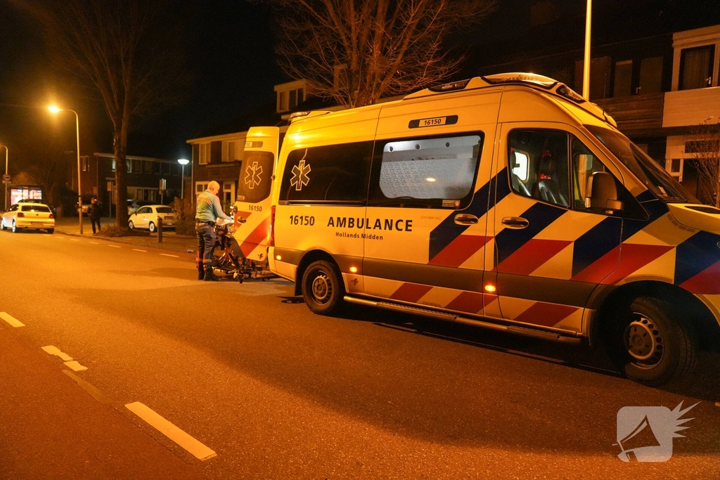 Auto botst op fietser tijdens nachtelijk ongeval