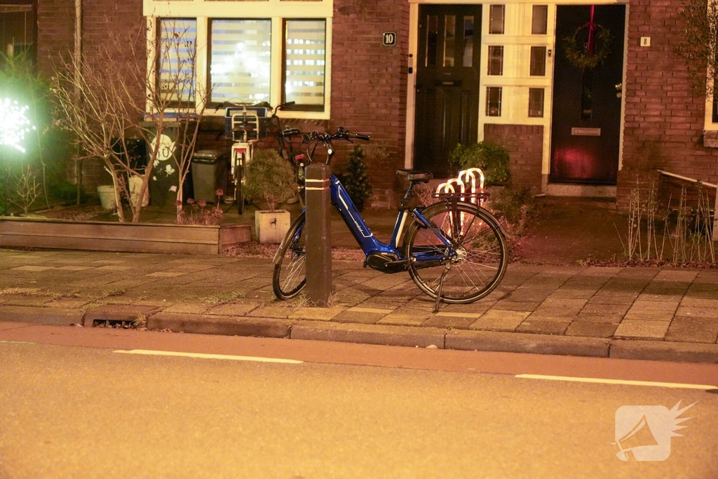 Auto botst op fietser tijdens nachtelijk ongeval