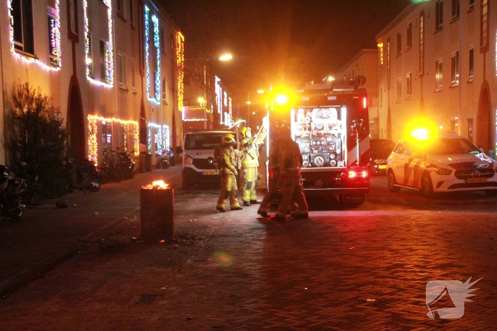 Brand en vuurwerk zorgen voor onveilige situatie