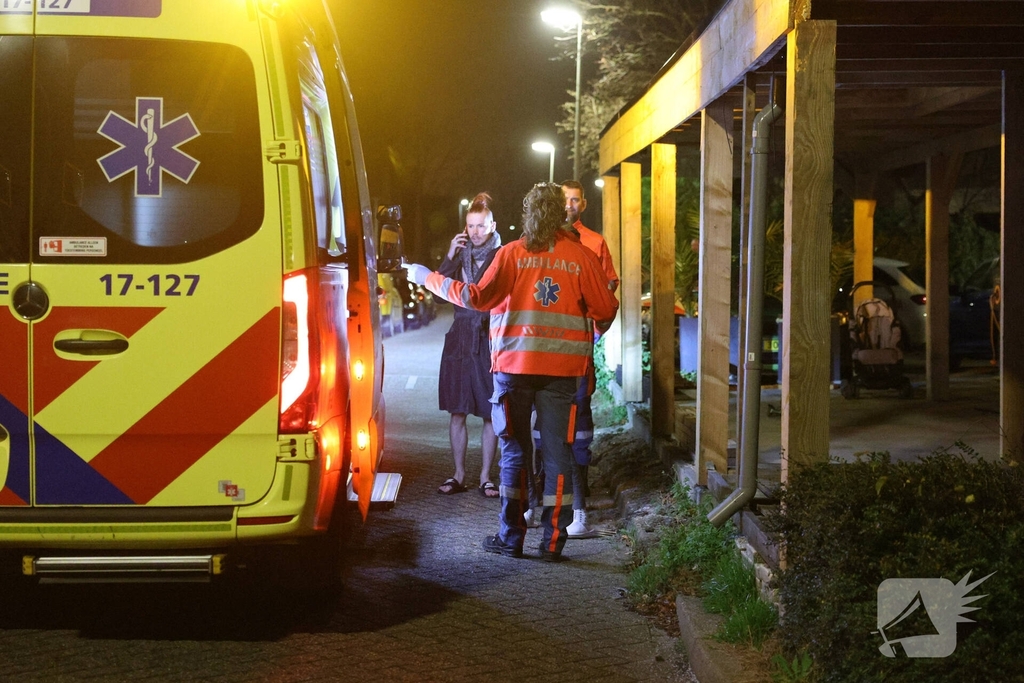 Explosie leidt tot woningbrand en ontruiming van twaalf woningen