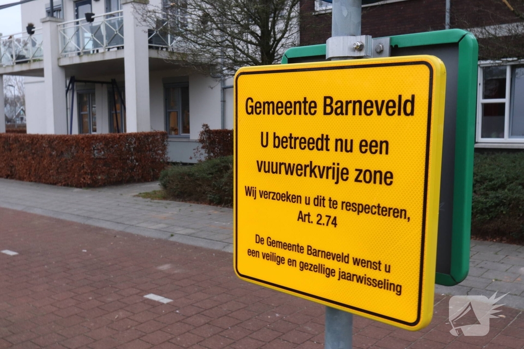 Gemeente plaatst borden vuurwerkvrije zones bij zorginstellingen