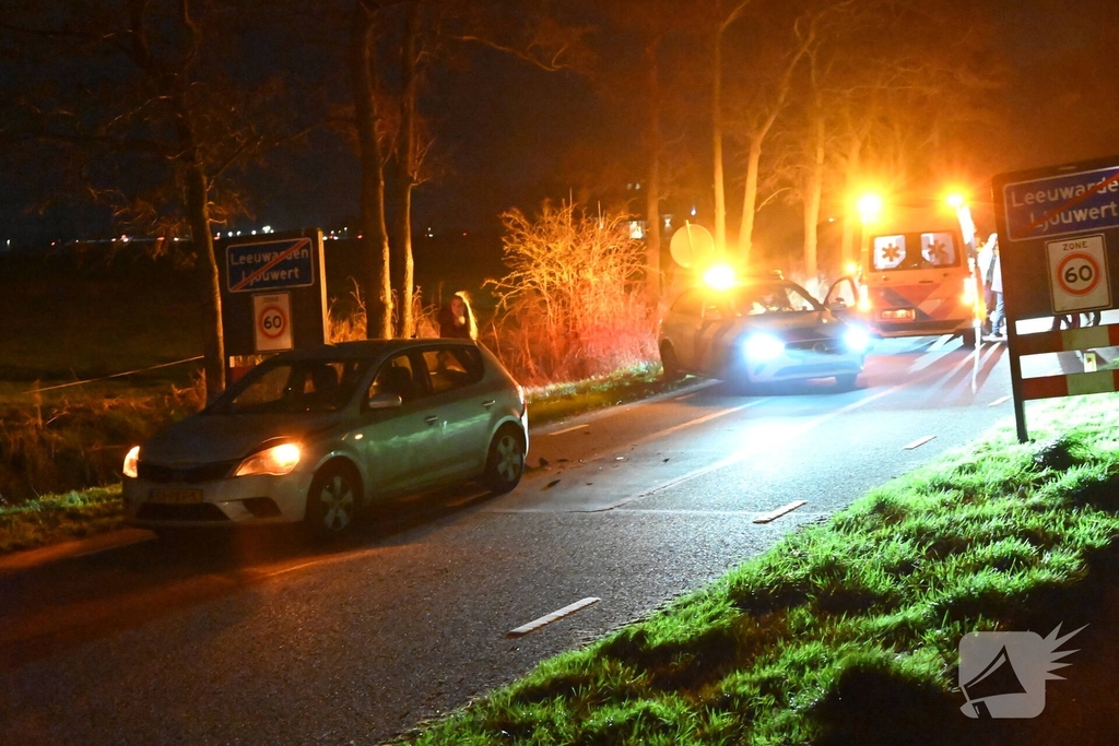 Kop-staart aanrijding leidt tot wegafsluiting