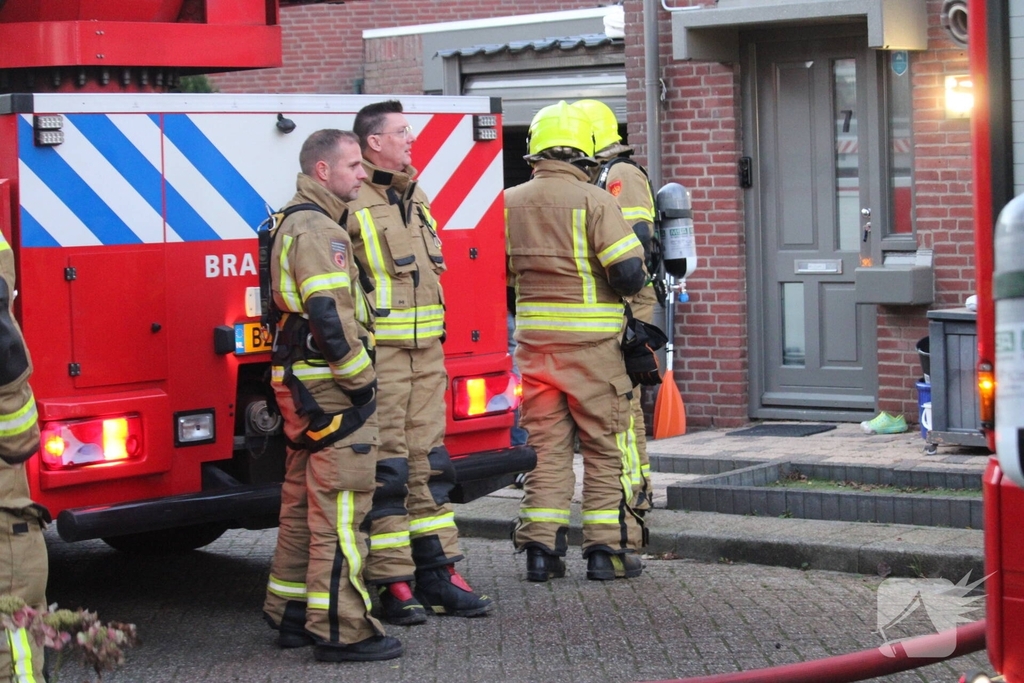Brandweer schaalde op na melding woningbrand