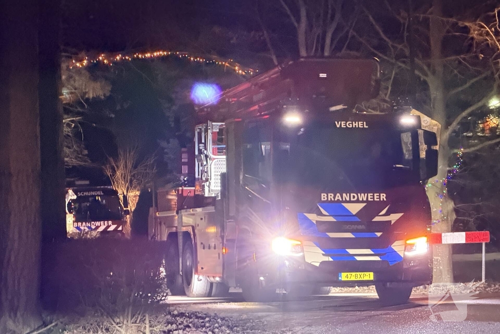 Schoorsteenbrand in woning onder controle
