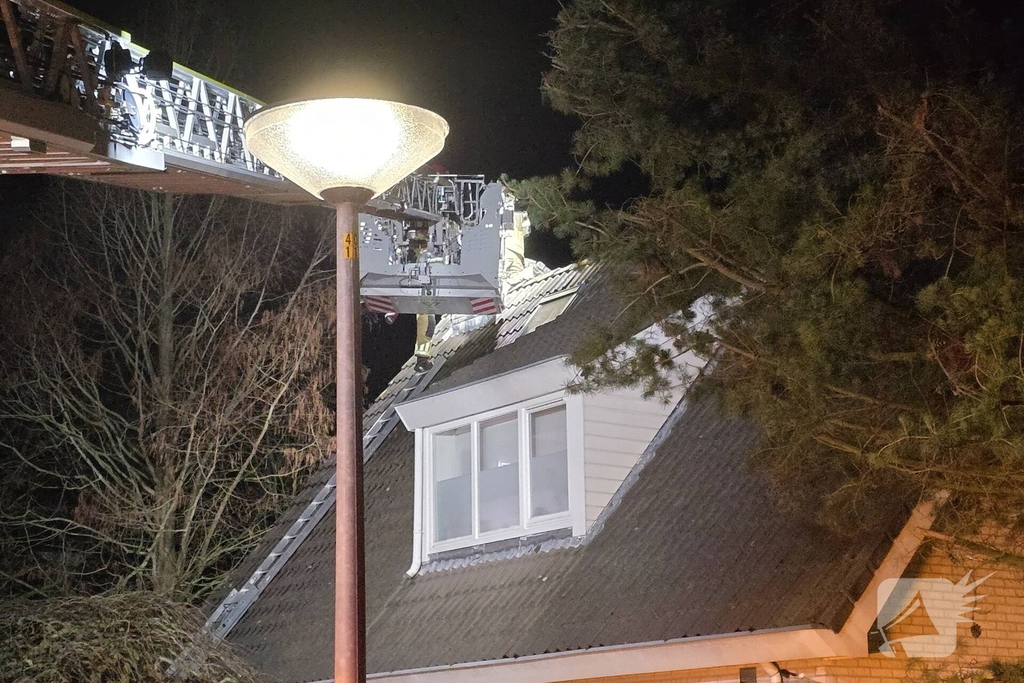 Brandweer ingezet voor schoorsteenbrand