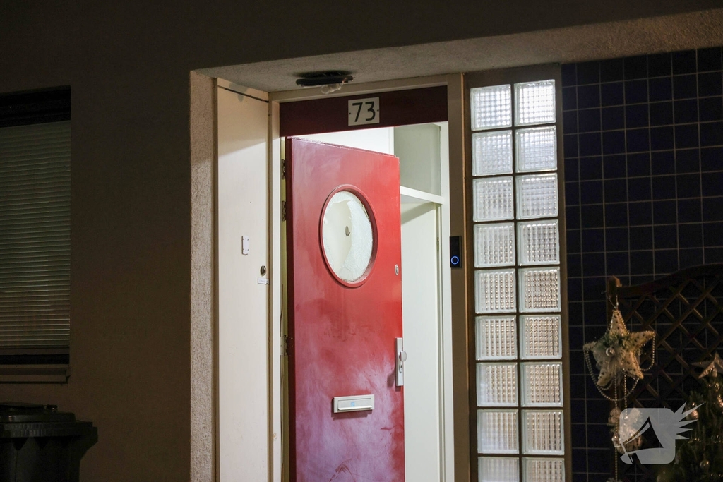 Explosie beschadigt woning tijdens kerstochtend