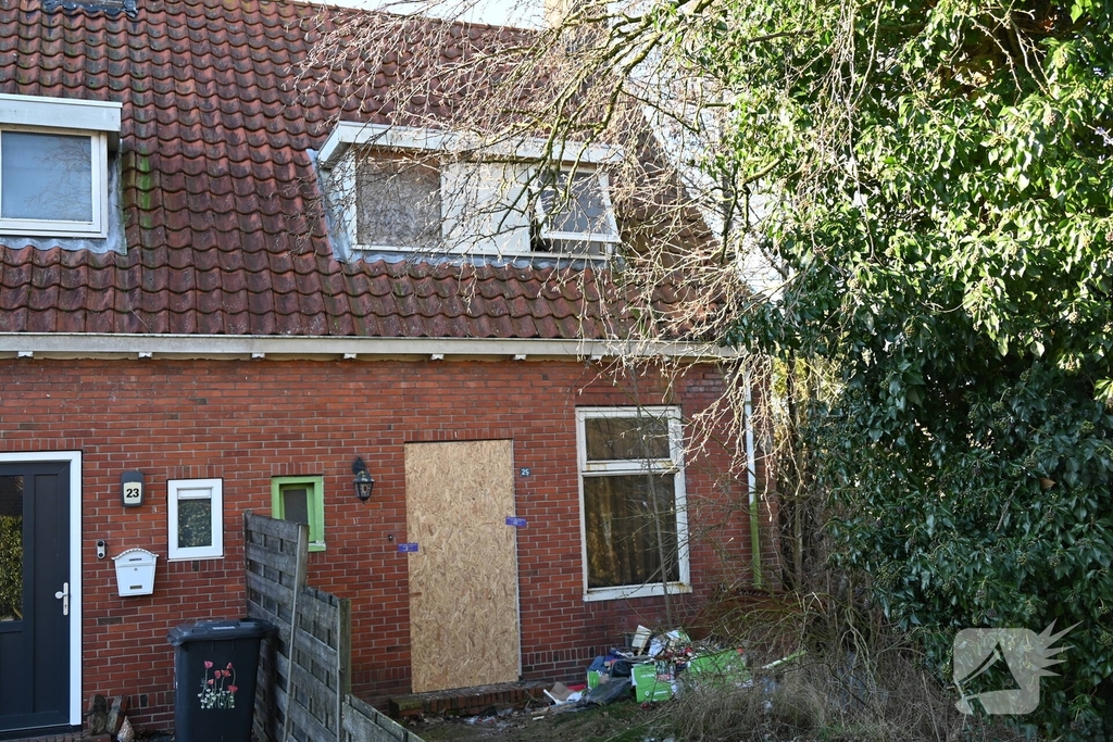 Brandweer vindt overleden bewoner bij woningbrand