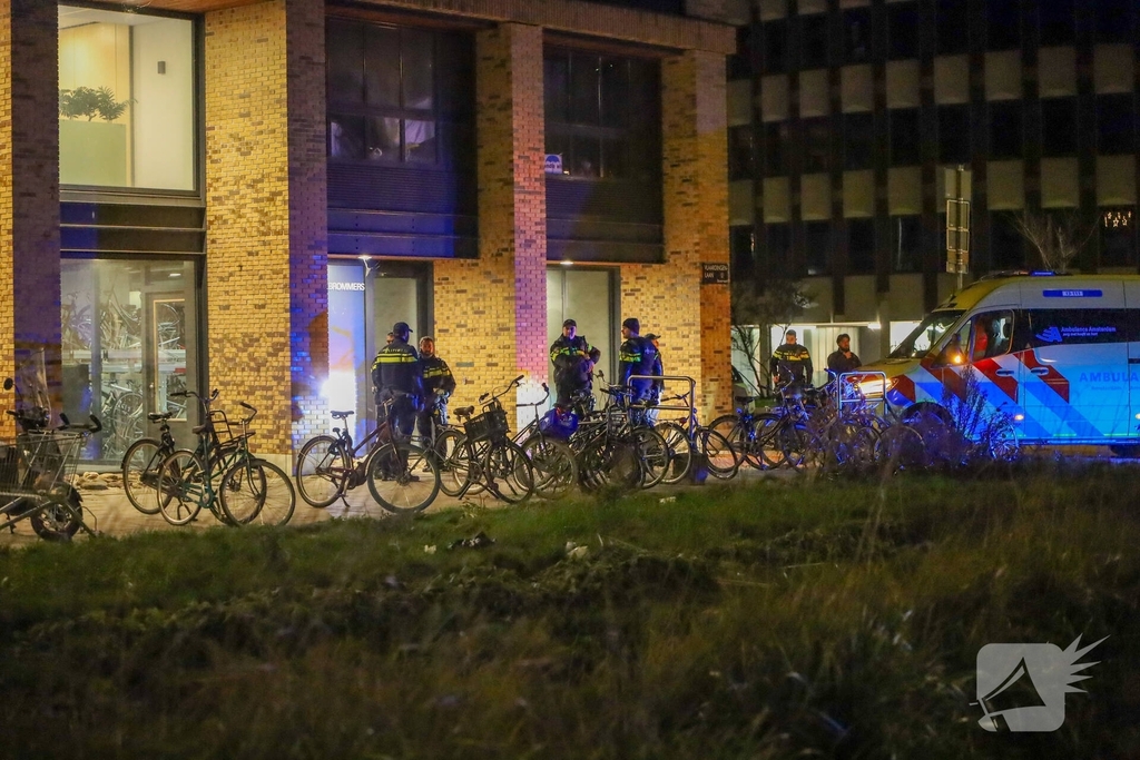 Brand in flatwoning leidt tot gewonde