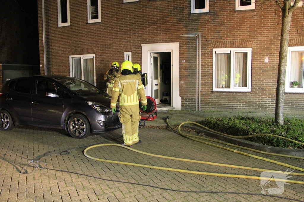 Woningbrand leidt tot gewonde