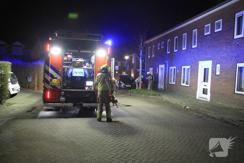 Woningbrand leidt tot gewonde