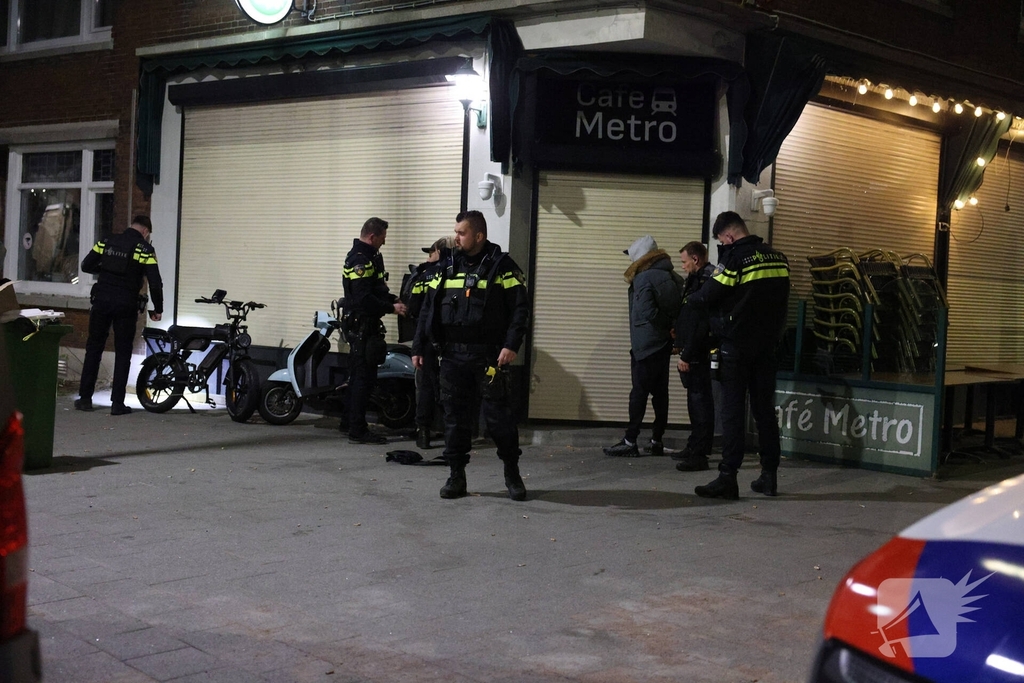 Agenten vinden mes bij fouillering tijdens bedreiging