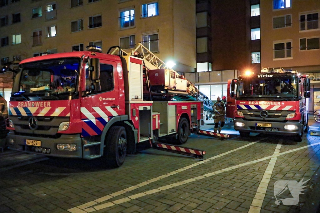 Woningbrand veroorzaakt veel rook in appartement