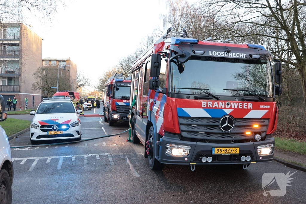 Brand in flatwoning leidt tot zwaargewonde