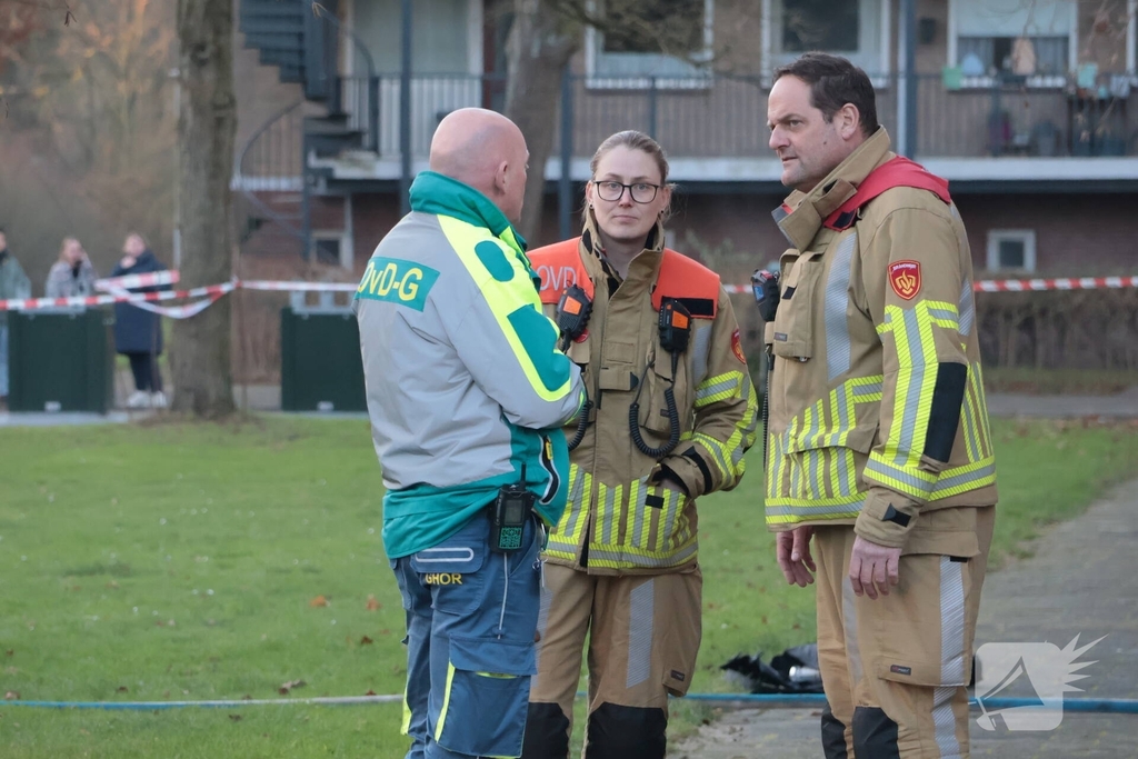 Brand in flatwoning leidt tot zwaargewonde
