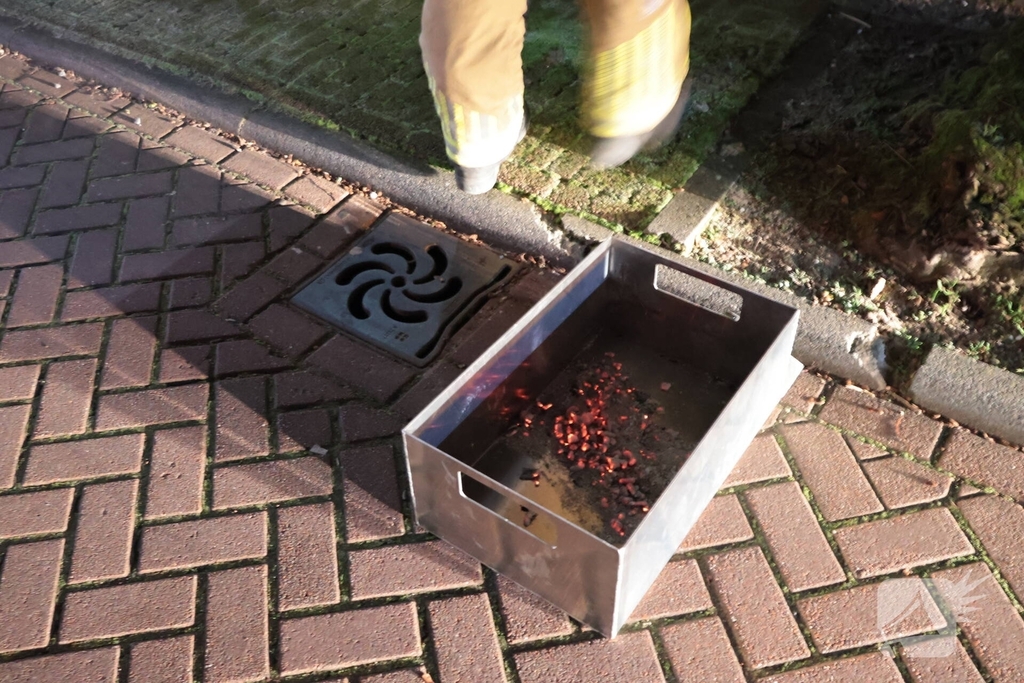 Brand in schoorsteen woning vergt snelle brandweeractie