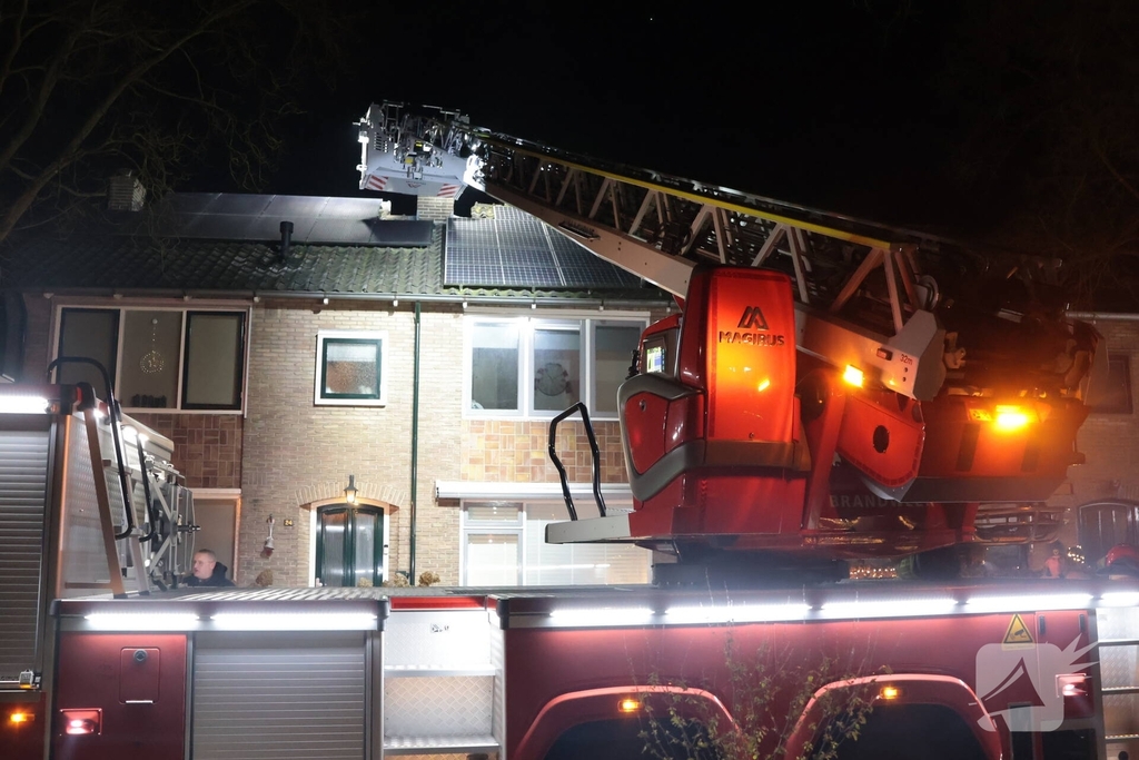 Brand in schoorsteen woning vergt snelle brandweeractie