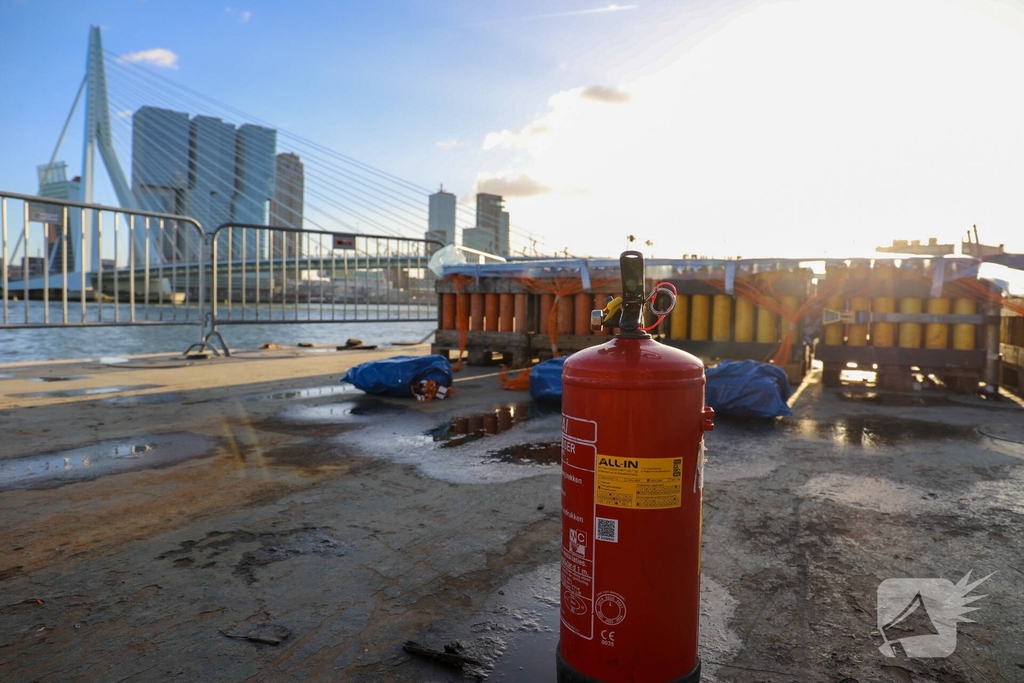 Laatste voorbereidingen voor vuurwerkshow gestart