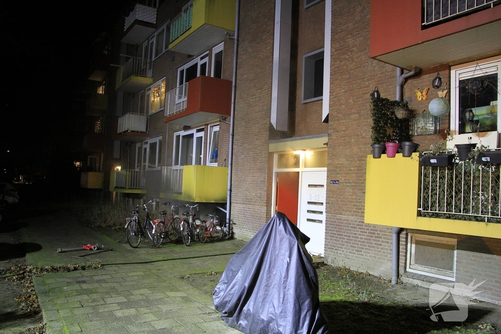 Woningbrand leidt tot ontruiming van appartementen