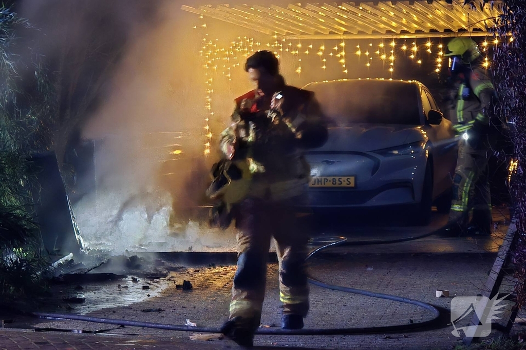 Snelle brandweeractie voorkomt verdere schade