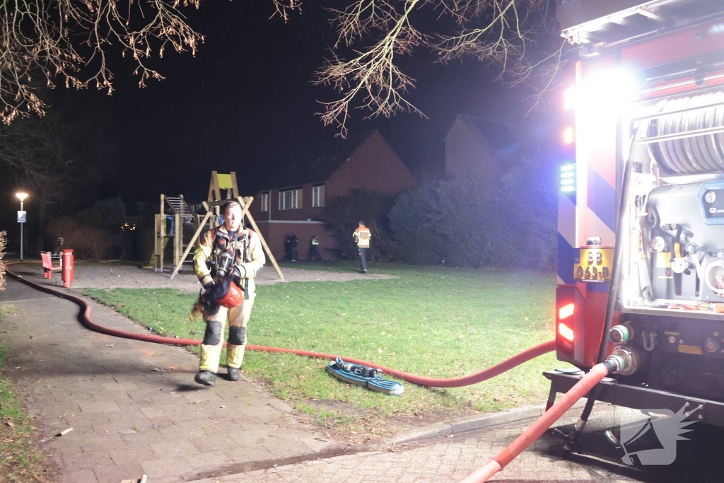Forse brand in achtertuin woning