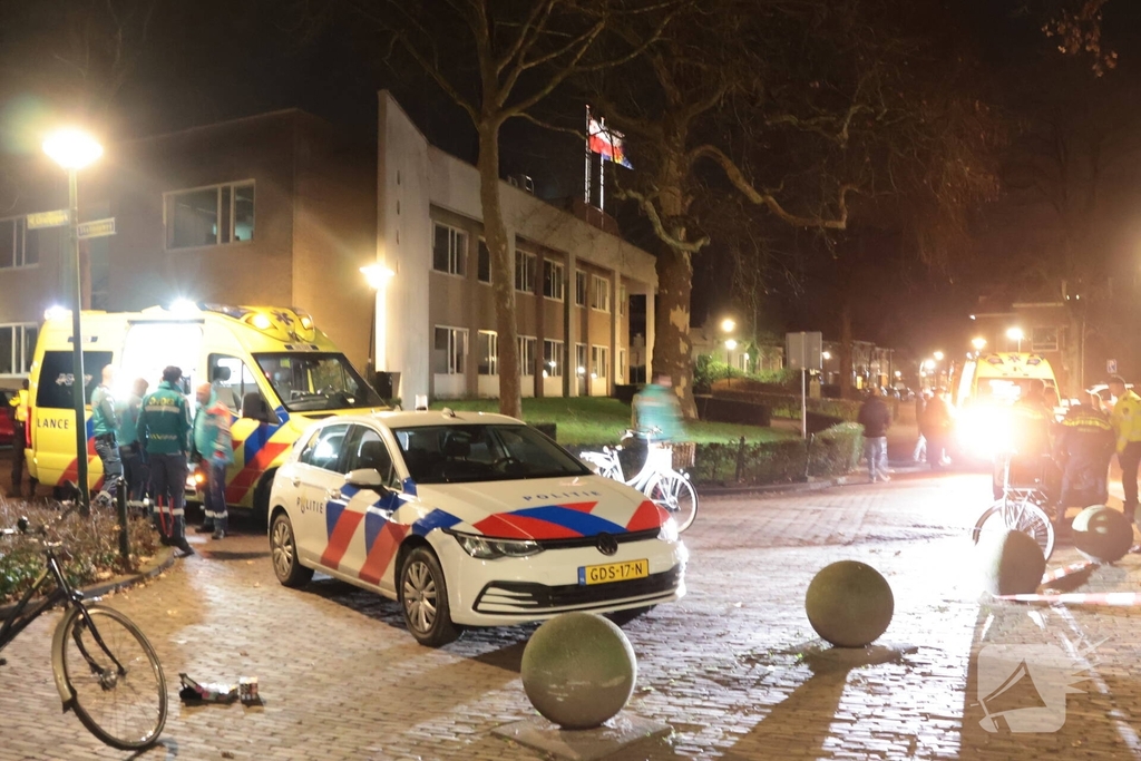 Steekpartij in de nacht leidt tot meerdere gewonden