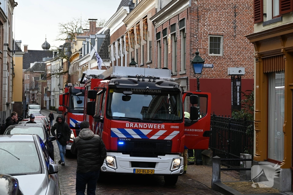 Elektrische kachel in brand leidt tot flinke inzet