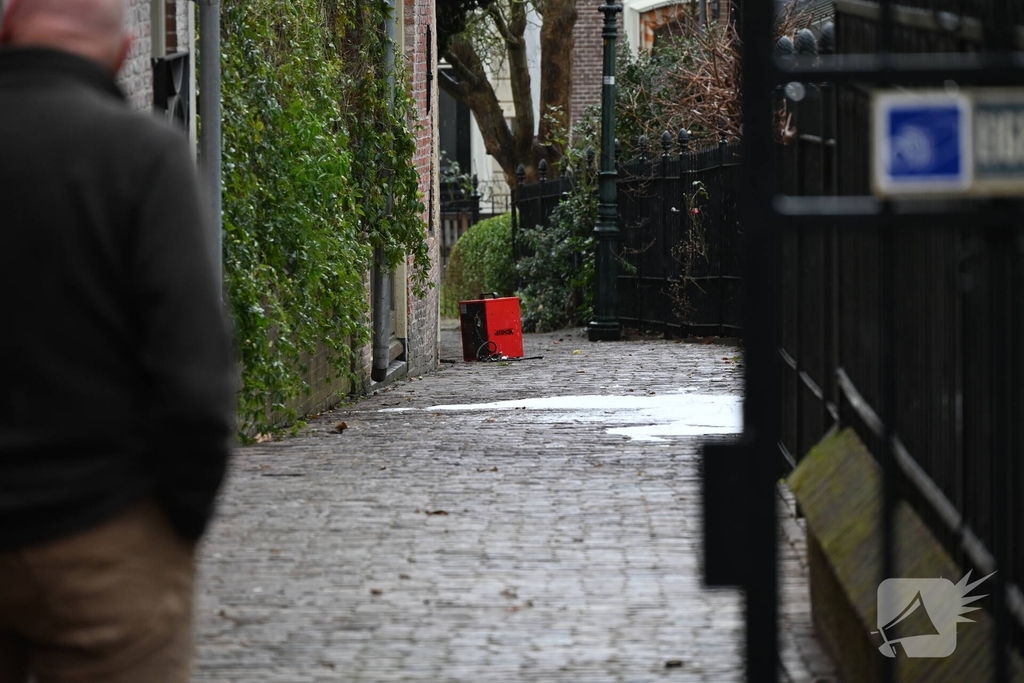 Elektrische kachel in brand leidt tot flinke inzet