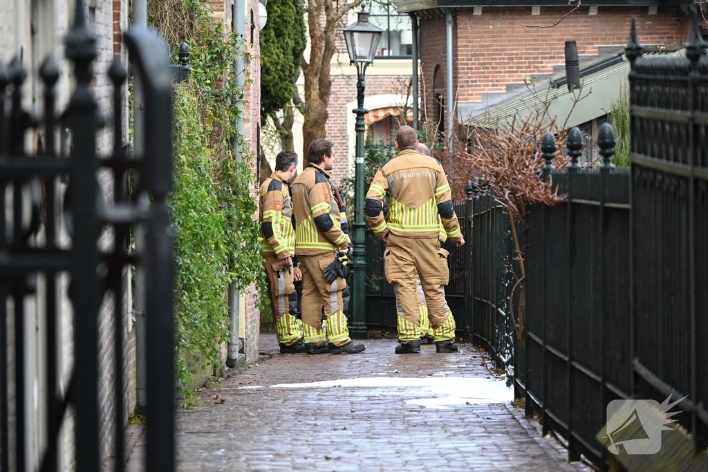 Elektrische kachel in brand leidt tot flinke inzet