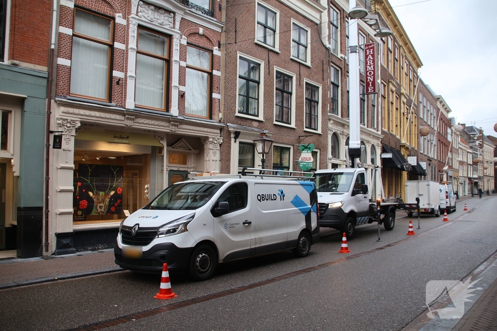Schades van twee grote branden bij daglicht goed te zien
