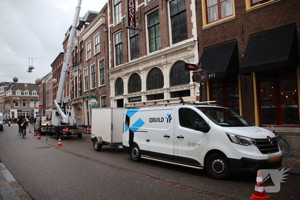 Schades van twee grote branden bij daglicht goed te zien