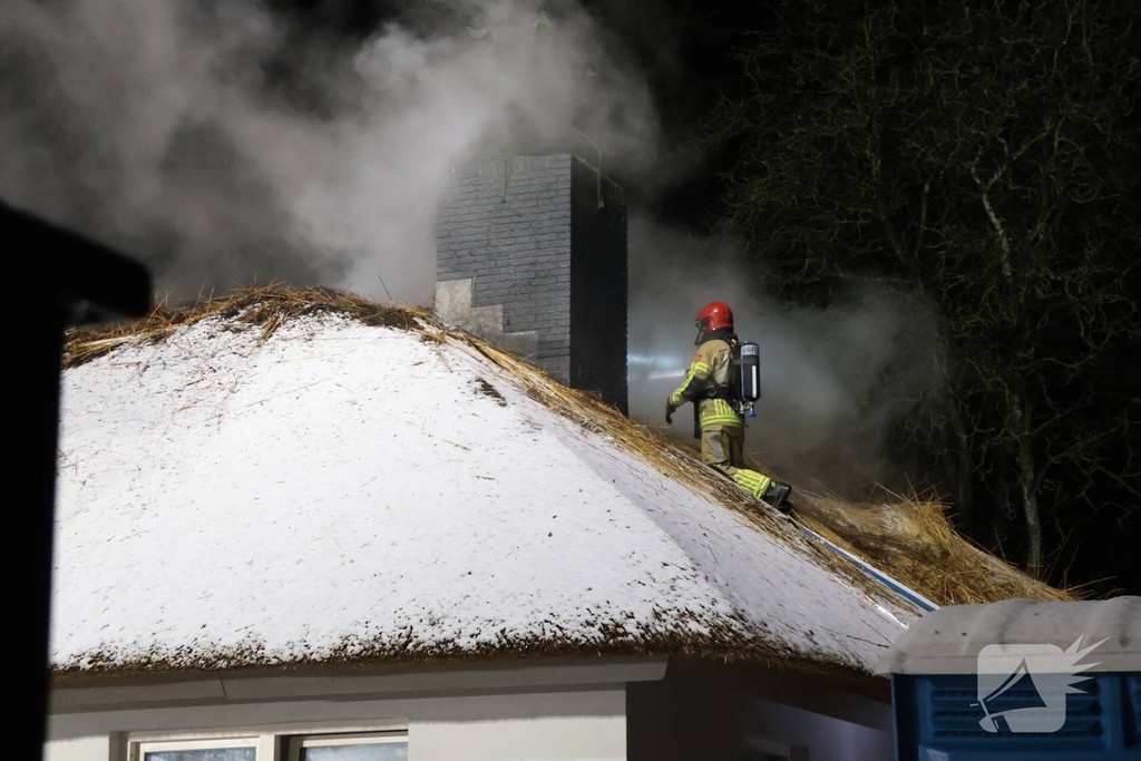 Opnieuw brand op dak van woning
