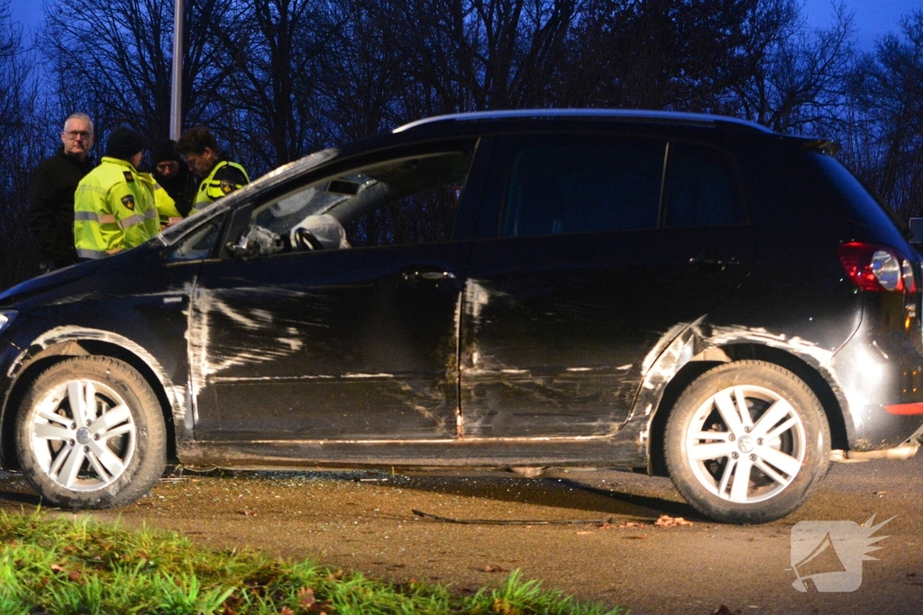 Auto zwaar beschadigd bij eenzijdig ongeval