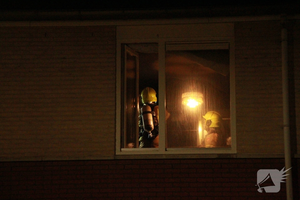 Woningbrand in slaapkamer snel geblust